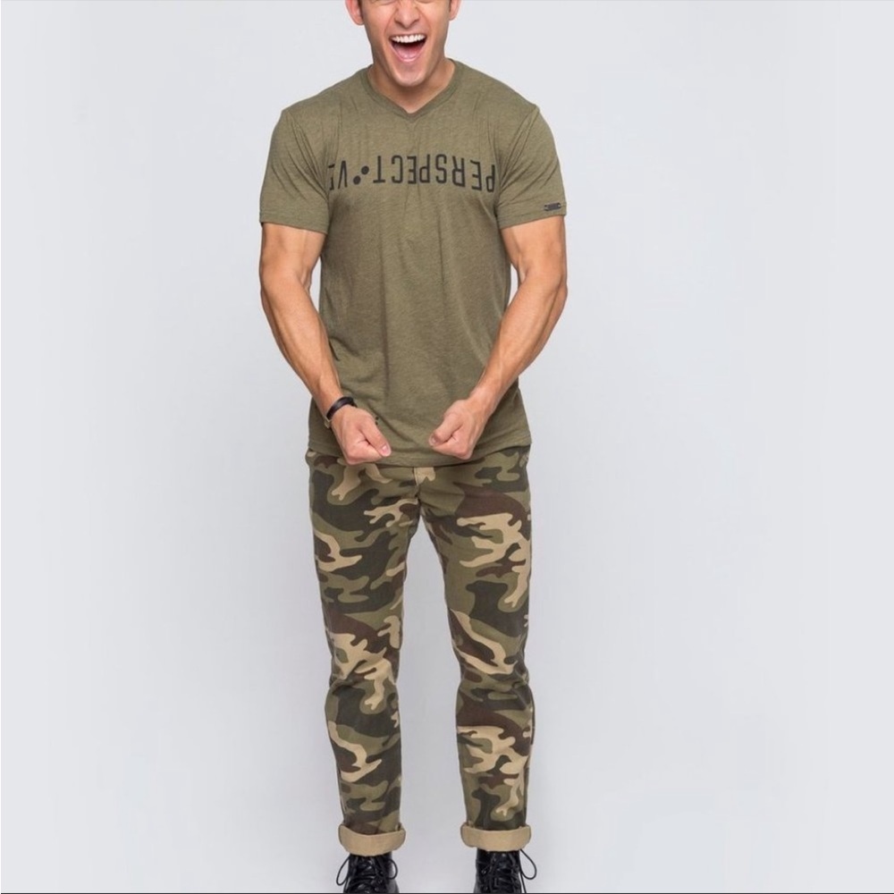 Two blind Brothers “perspective” graphic short sleeve tee